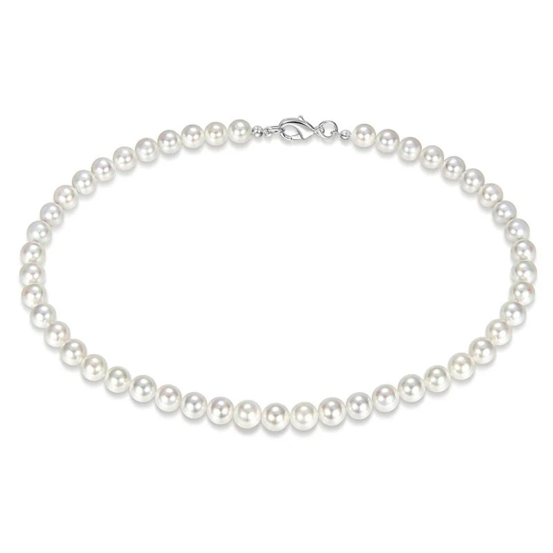 Essentials Pearls Short Necklace