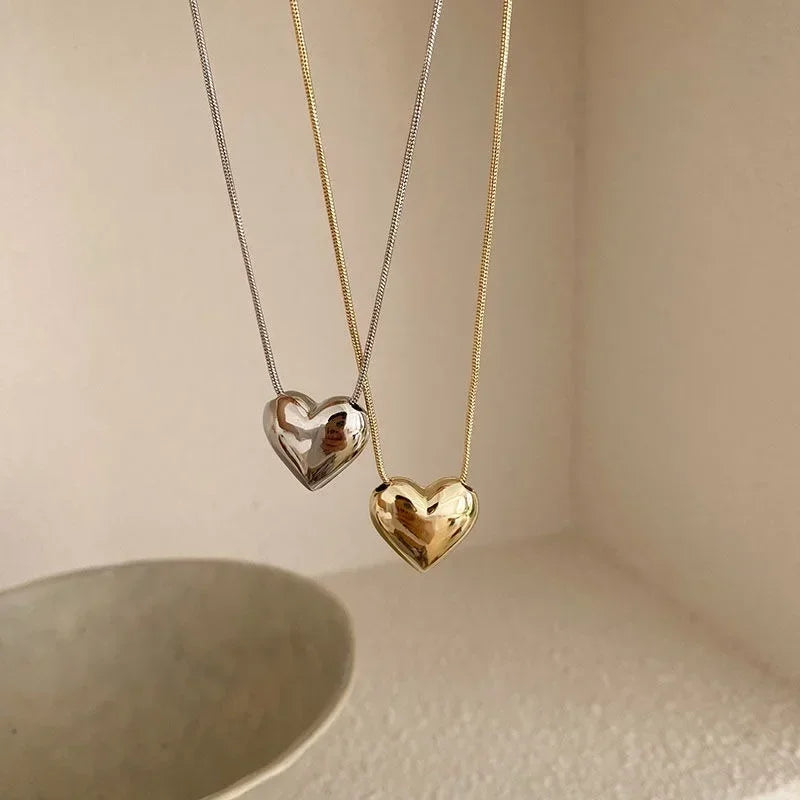 Vintazio Heart Necklace